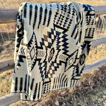 Andean Alpaca Wool Blanket - Forest