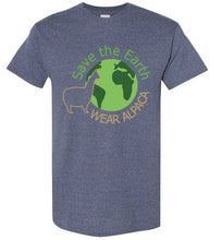 T-shirt: Save the Earth Wear Alpaca Gildan Short-Sleeve