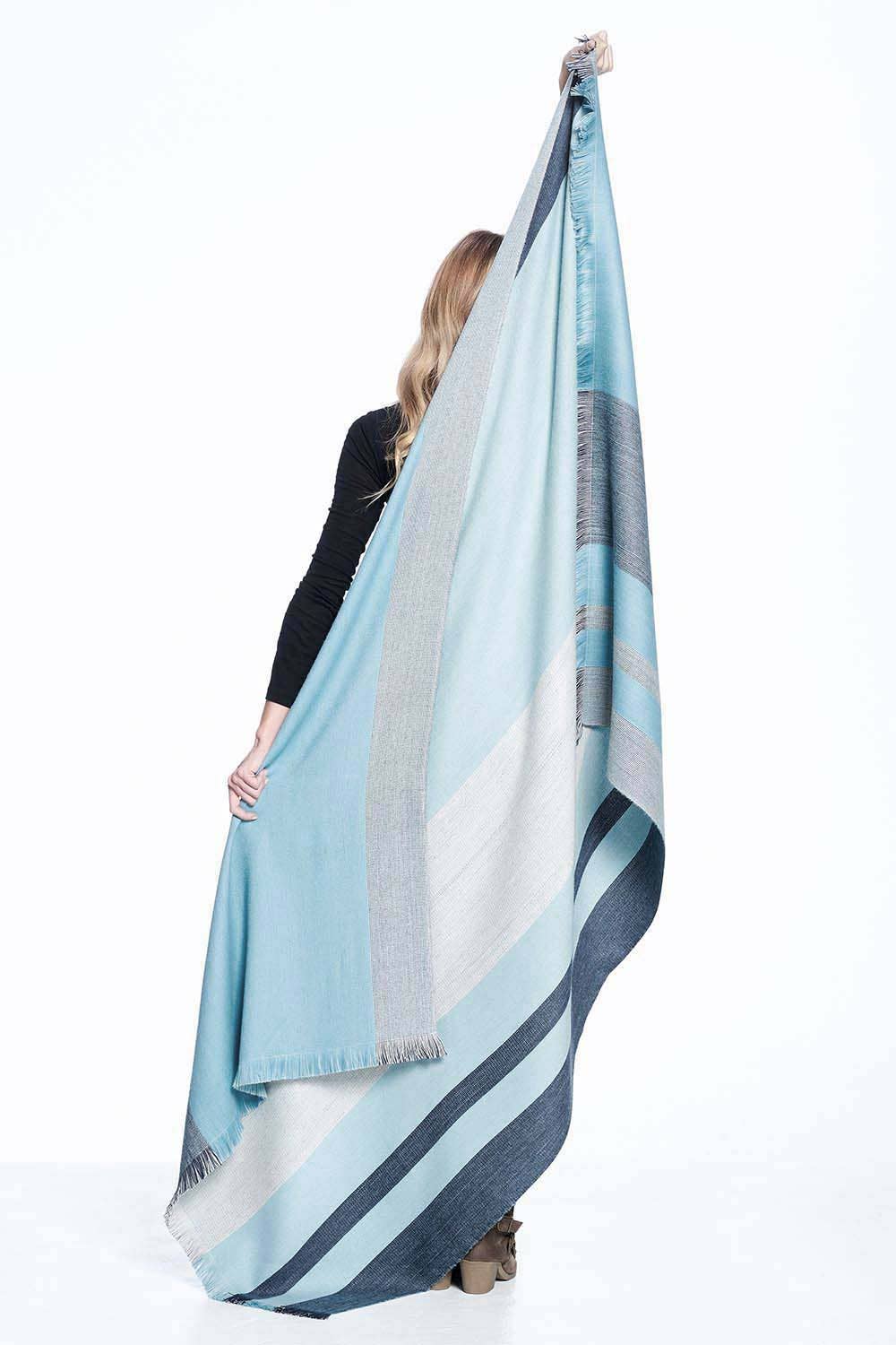 Alpaca Reversible Throw - Cool Agave